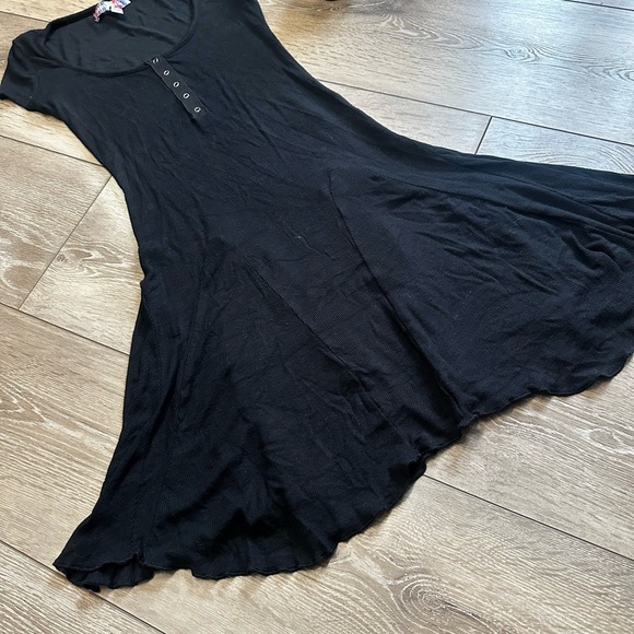 •Urban Outfitters• Maureen Henley Mini Dress - Picture 5 of 7